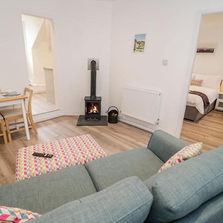 Ty Capel Bach Villa Bangor  Exteriör bild