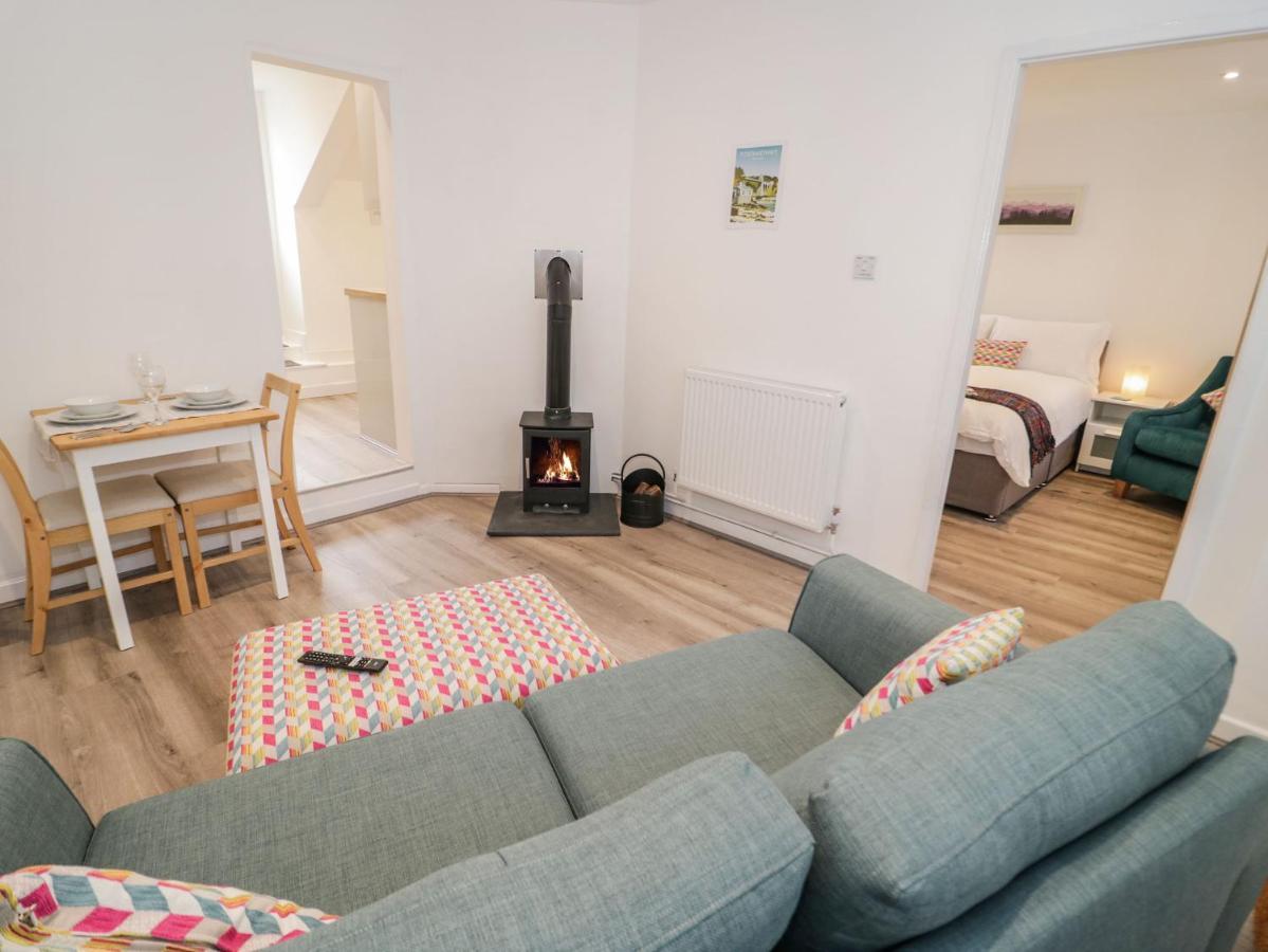 Ty Capel Bach Villa Bangor  Exteriör bild