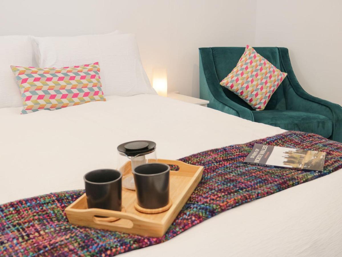 Ty Capel Bach Villa Bangor  Exteriör bild